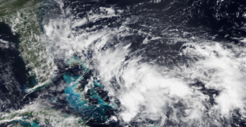 Bahamas, alle porte la tempesta Humberto